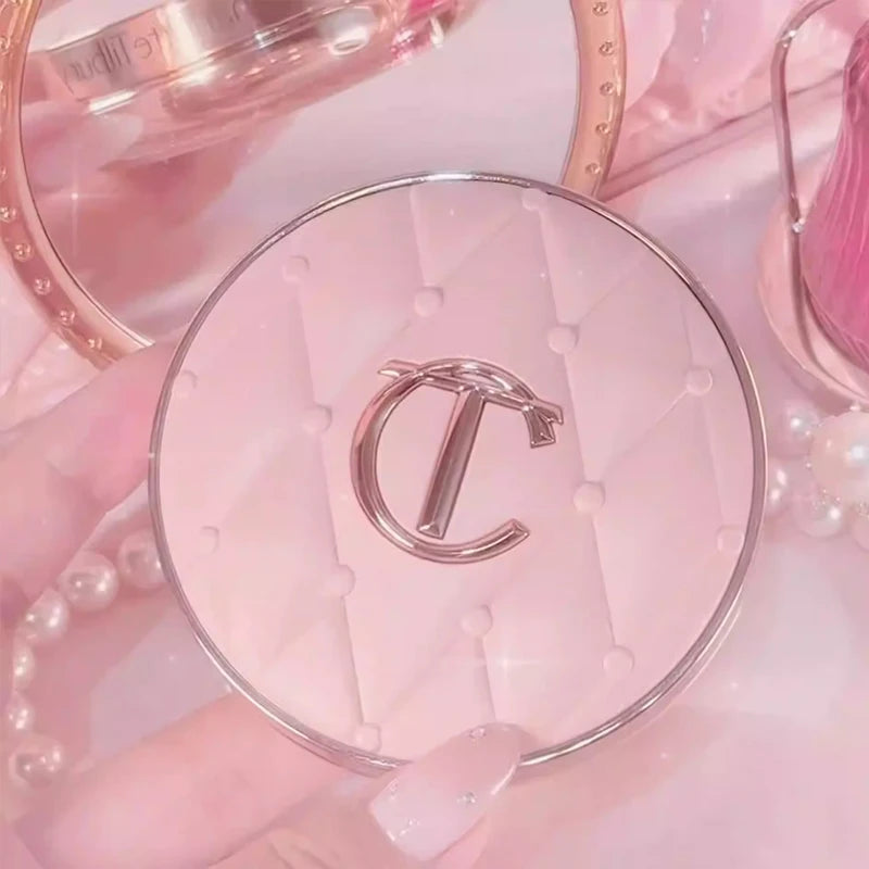 كوشن فاونديشن Charlotte Tilbury خفيف ومرطب | Charlotte Tilbury CT Cushion Foundation Long-Lasting