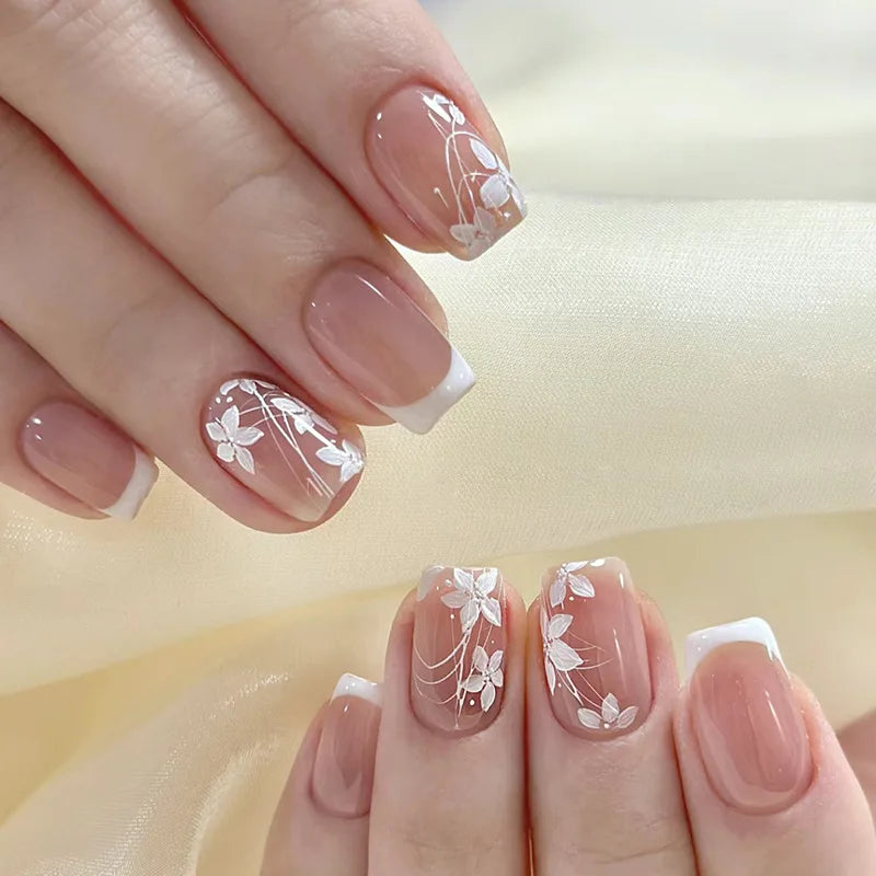 24pcs Press-On Nails – Duckbill Leopard Print with 3D Bowknots & Butterfly | أظافر مزيفة فاخرة