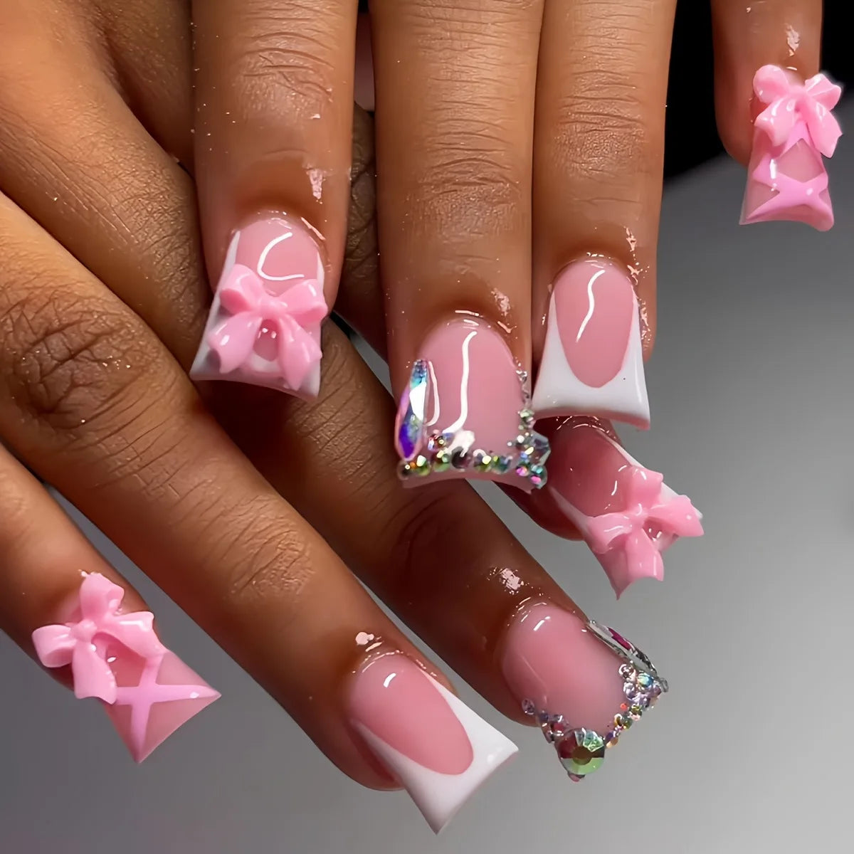 24pcs Press-On Nails – Duckbill Leopard Print with 3D Bowknots & Butterfly | أظافر مزيفة فاخرة